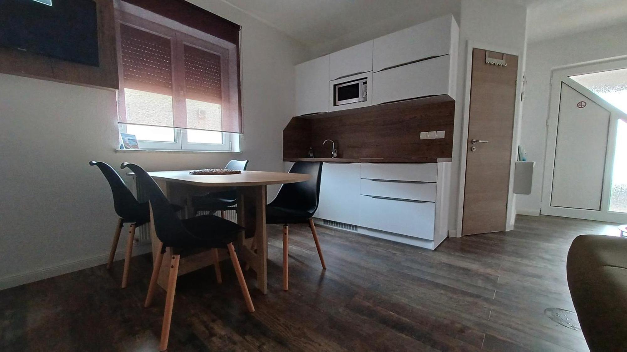 מדולין Apartments Barbic מראה חיצוני תמונה