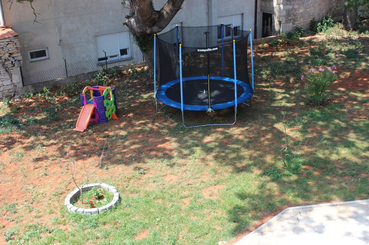 מדולין Apartments Barbic מראה חיצוני תמונה